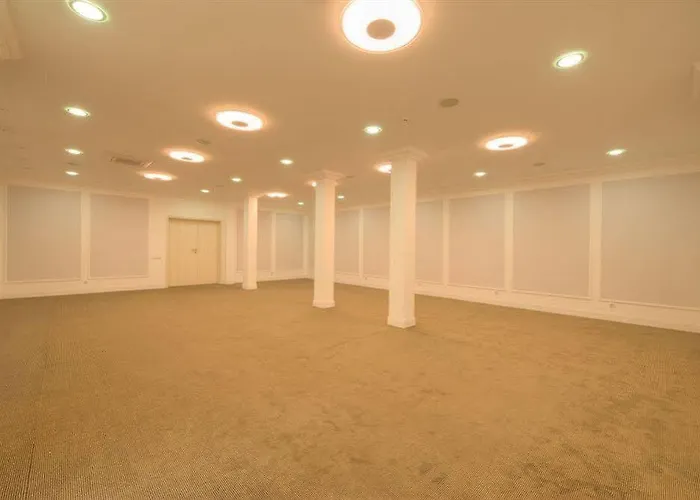 Ξενοδοχείο Premier Geneva Οδησσός