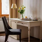 Premier Geneva