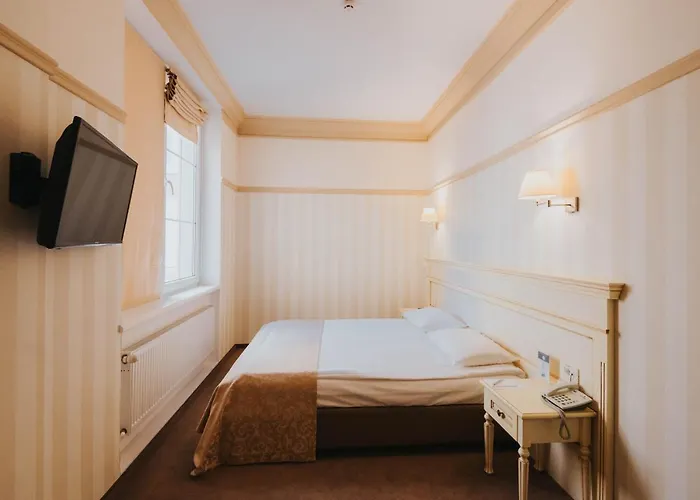 Premier Geneva Hotel