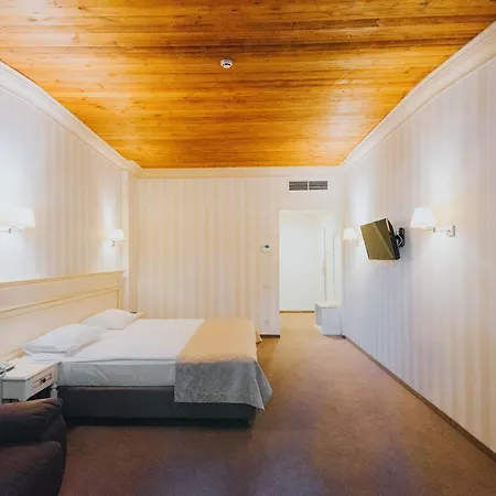 Premier Geneva 4* Odessa