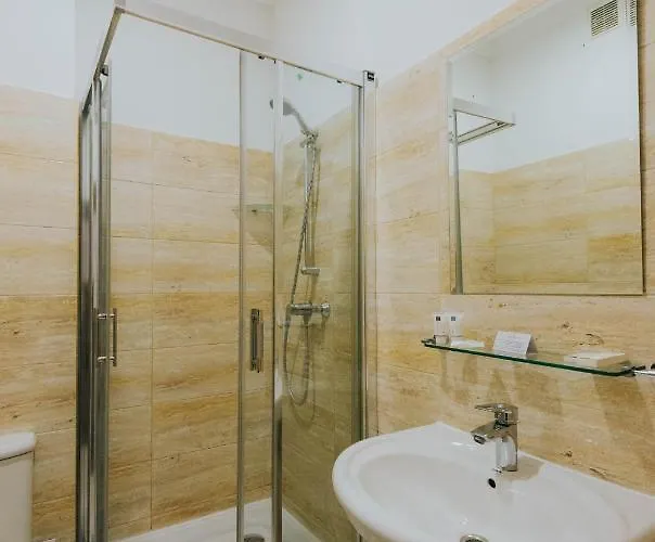 Otel Premier Geneva Odessa